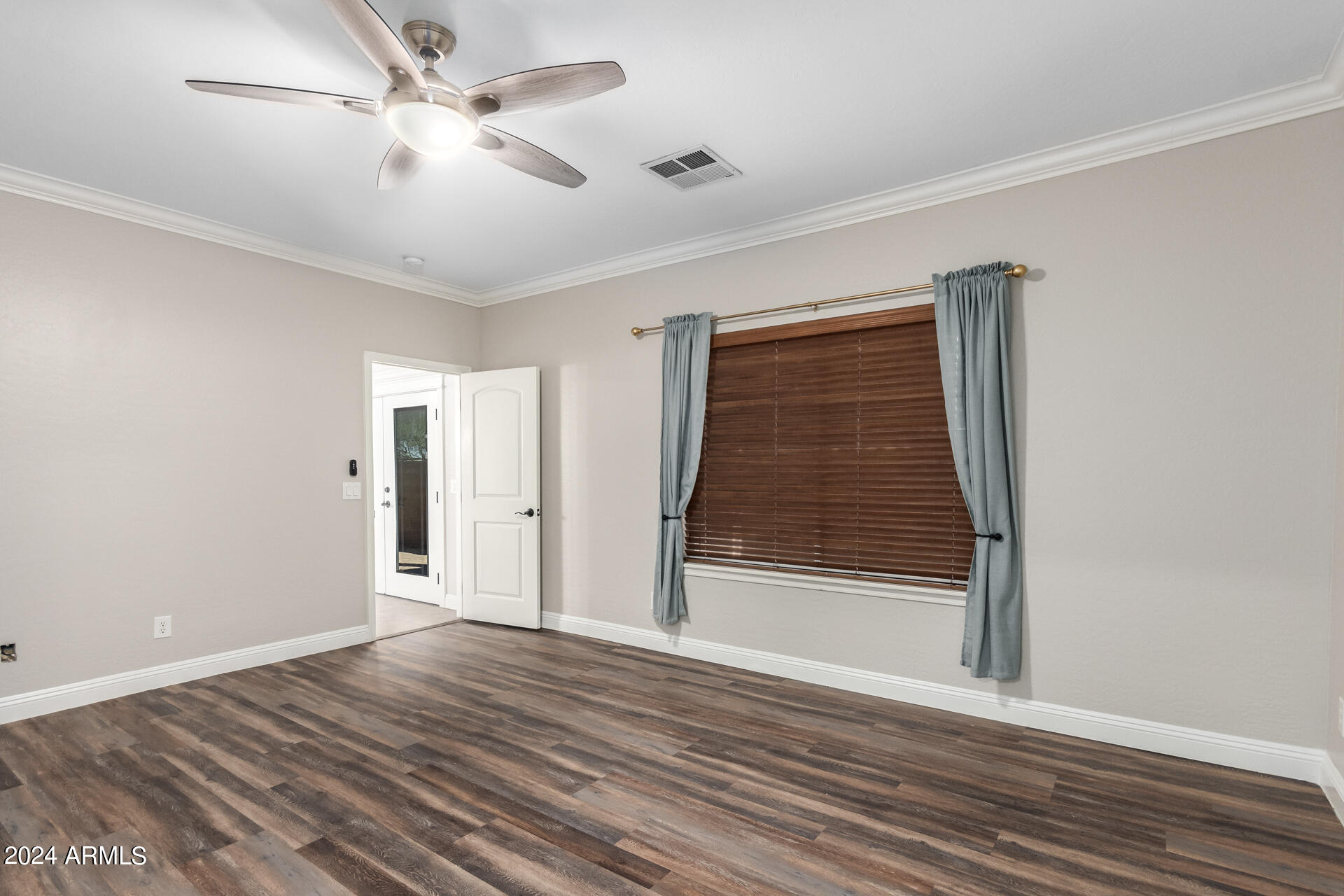 2565 South Signal Butte Road, Unit 9 Mesa, AZ 85209 - Photo 9 of 26 0011-11 - Signal Butte