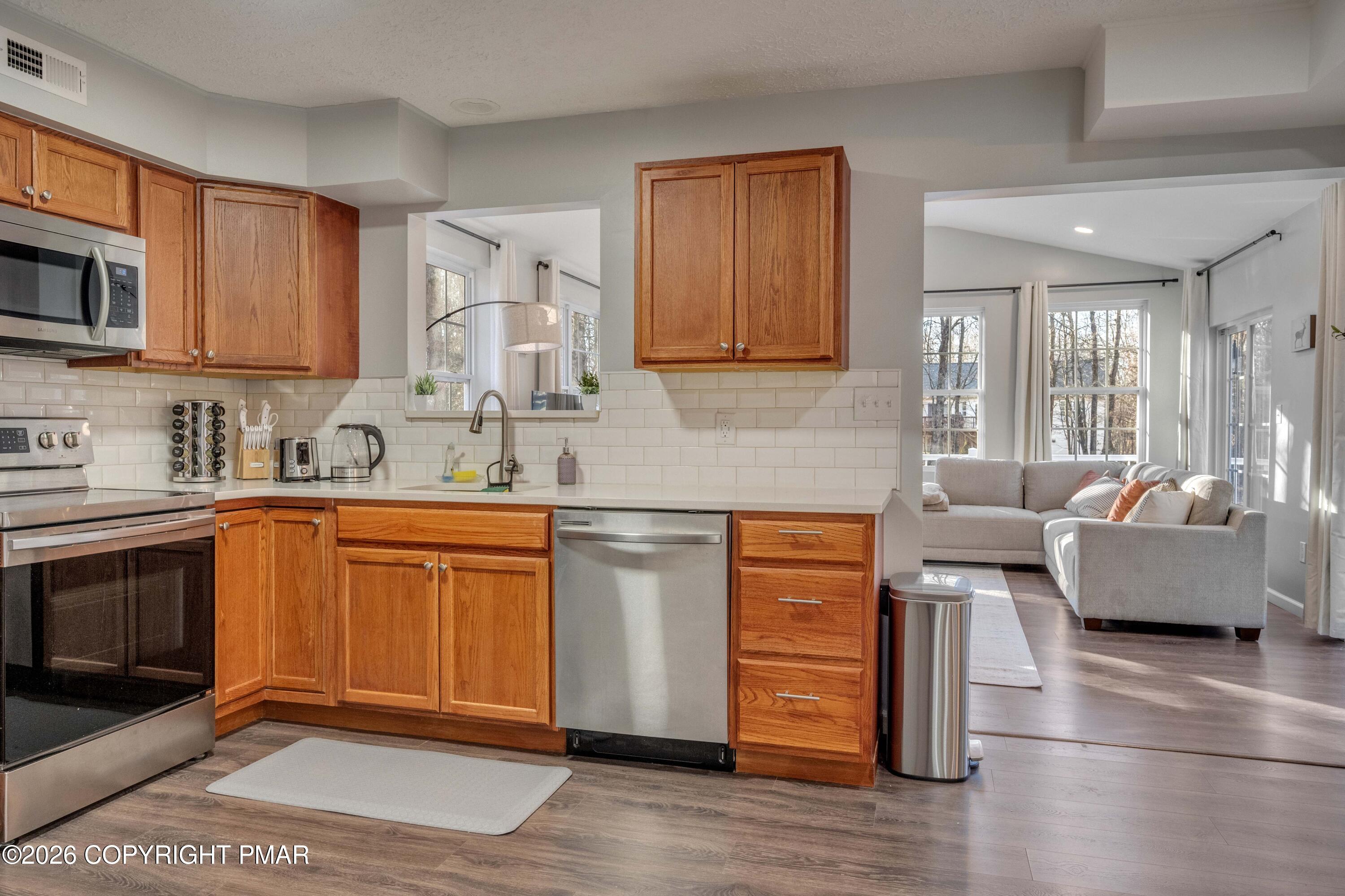 113 Meckesville Road Albrightsville, PA 18210 - Photo 12 of 48 DSC_6501