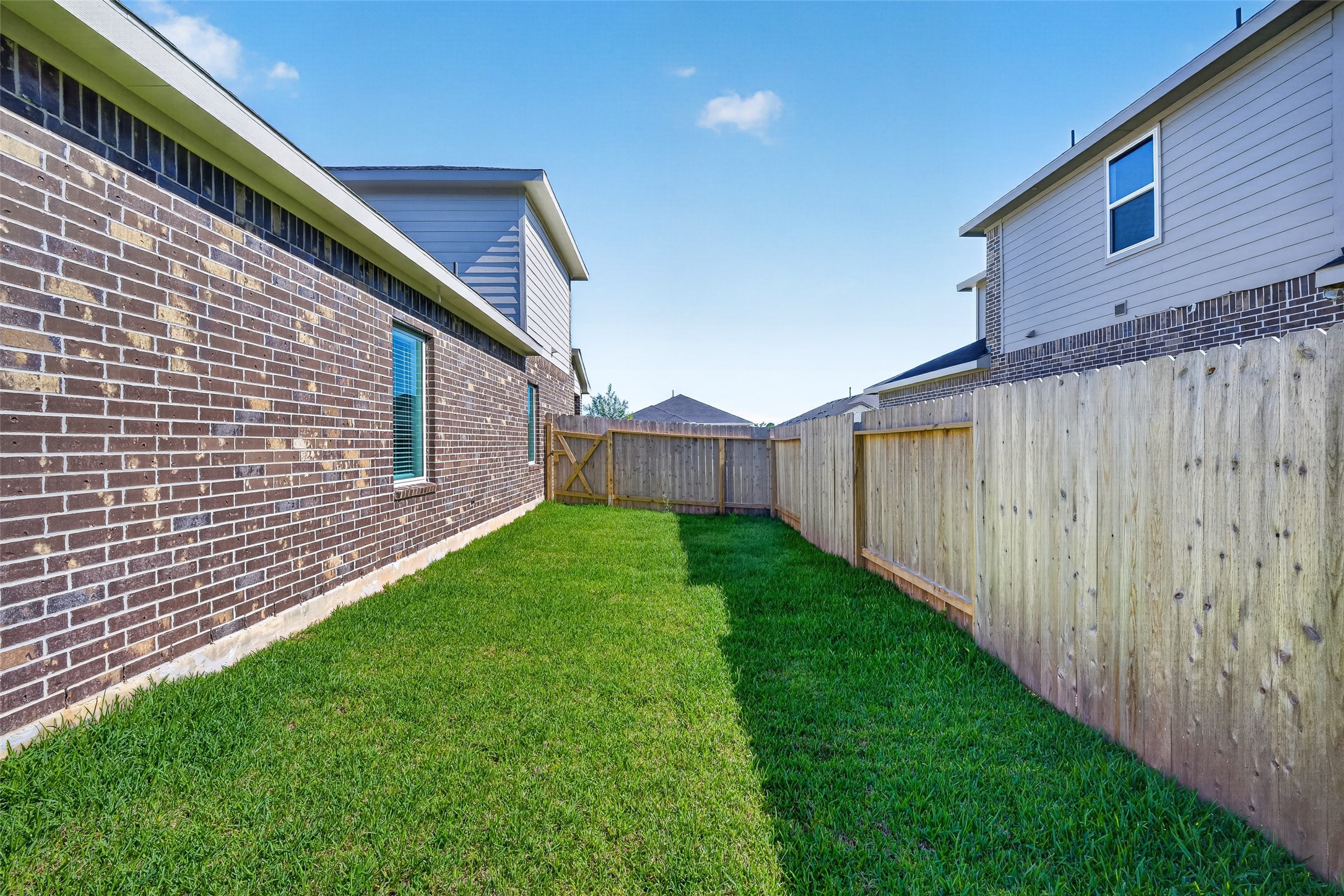 407 Robin Court Angleton, TX 77515 - Photo 41 of 46