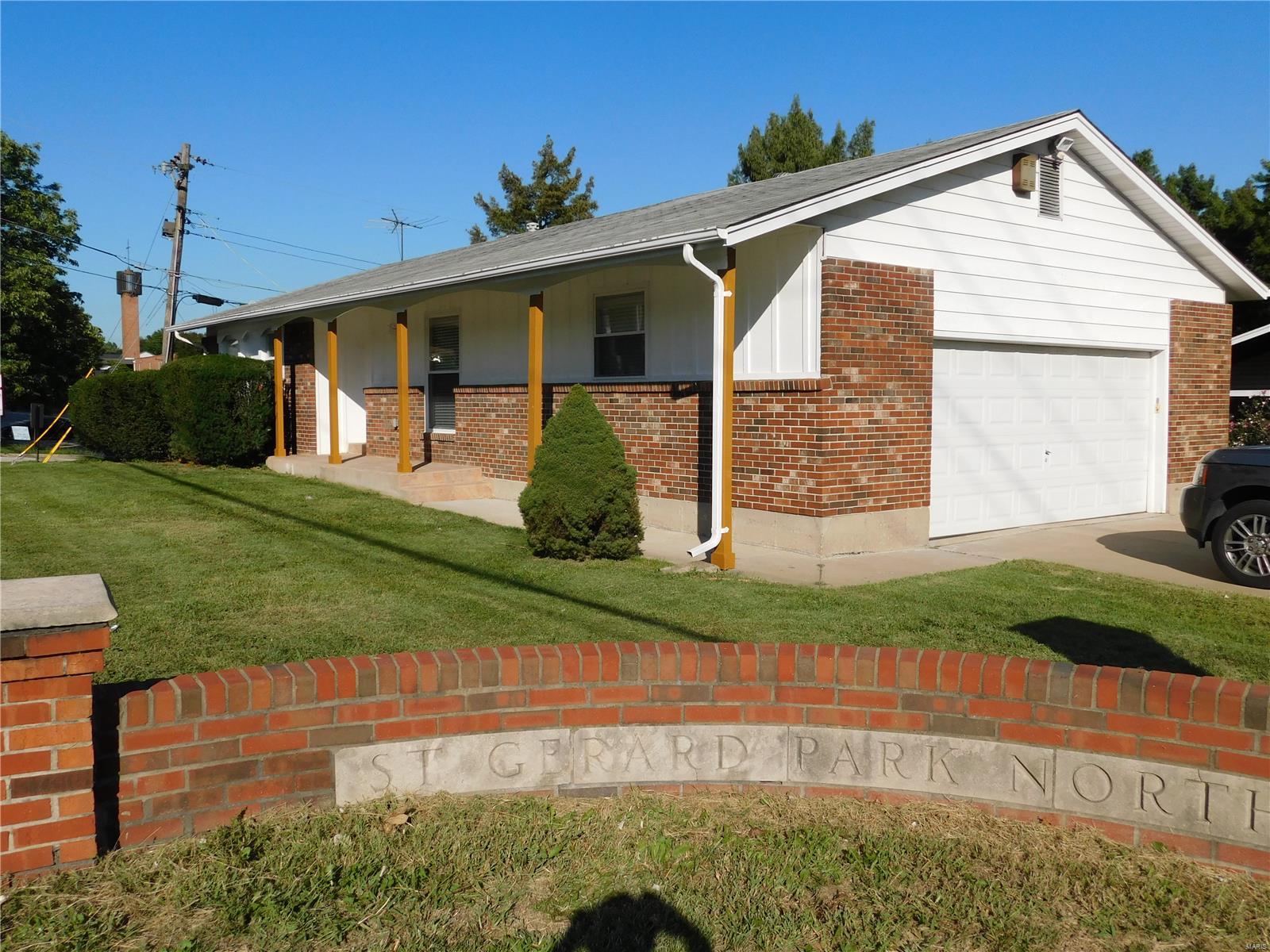 7310 Howdershell Road Hazelwood, MO 63042 - Photo 1 of 46 Gallery Image 1