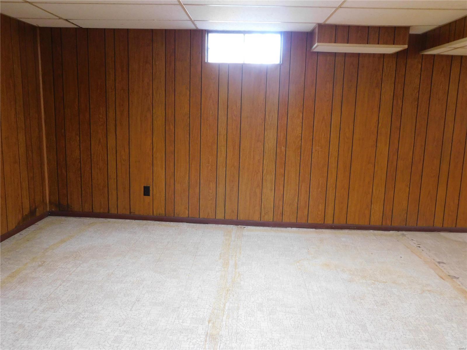 7310 Howdershell Road Hazelwood, MO 63042 - Photo 33 of 46 Gallery Image 33