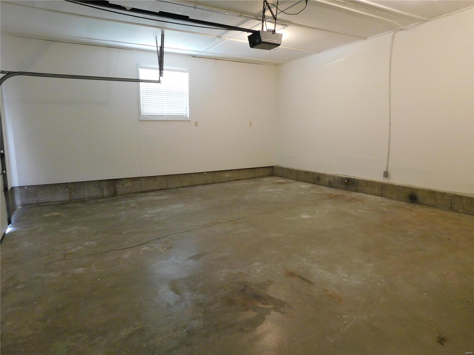 7310 Howdershell Road Hazelwood, MO 63042 - Photo 45 of 46 Gallery Image 45