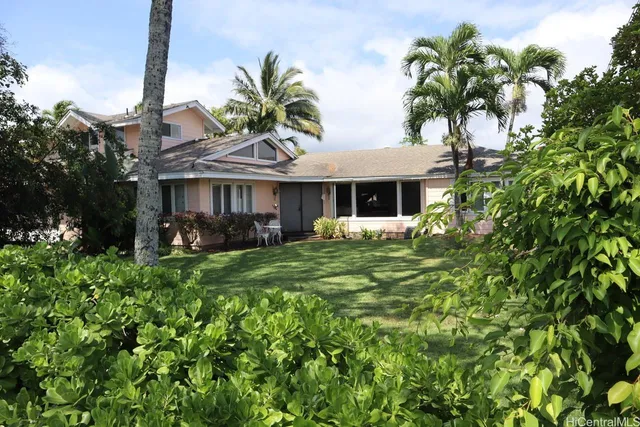 $1,199,000 | 813 Maluniu Avenue, Kailua, HI 96734