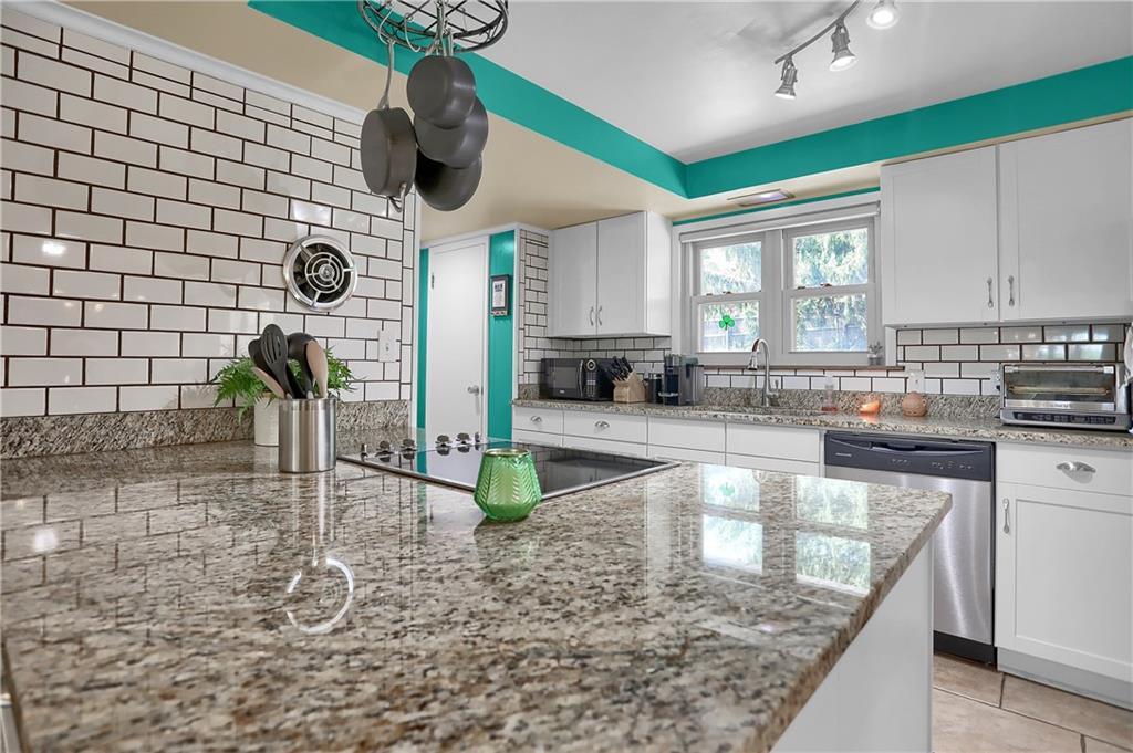 5226 Fall Creek Road Indianapolis, IN 46220 - Photo 15 of 46