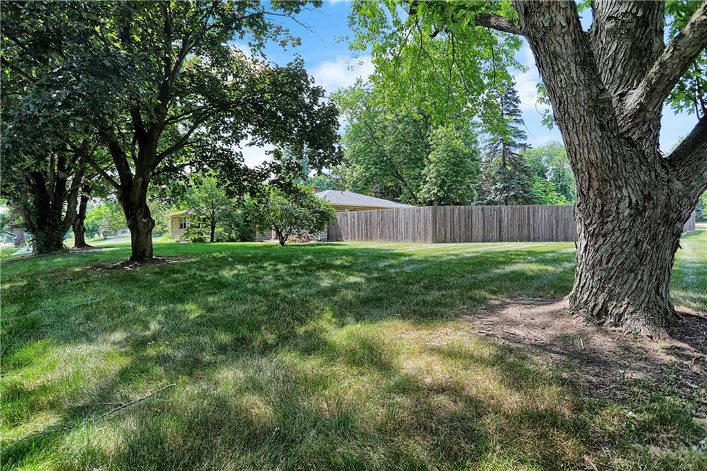 5226 Fall Creek Road Indianapolis, IN 46220 - Photo 38 of 46