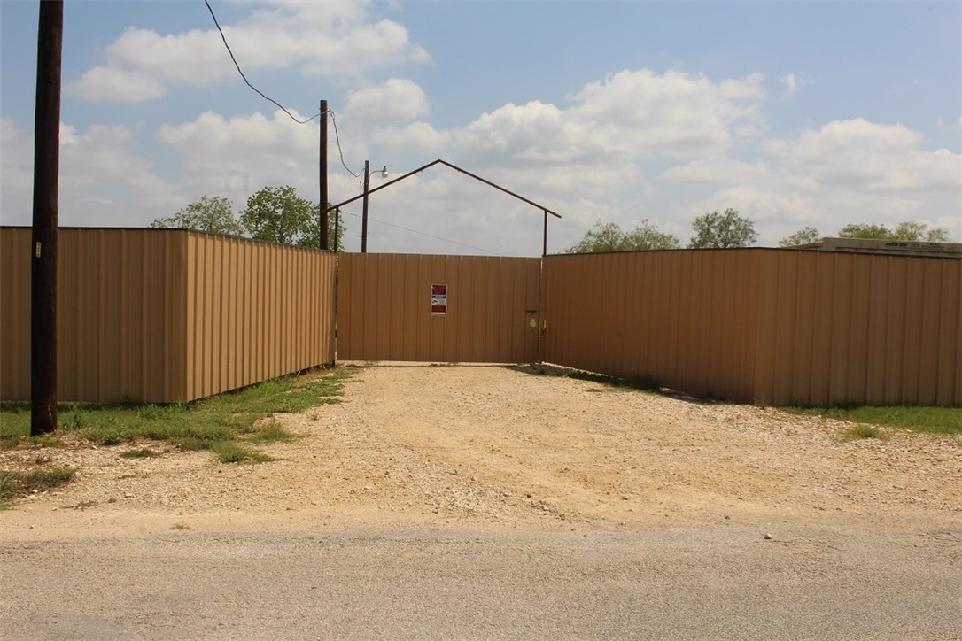 214 Skyline Road Dale, TX 78616 - Photo 1 of 1