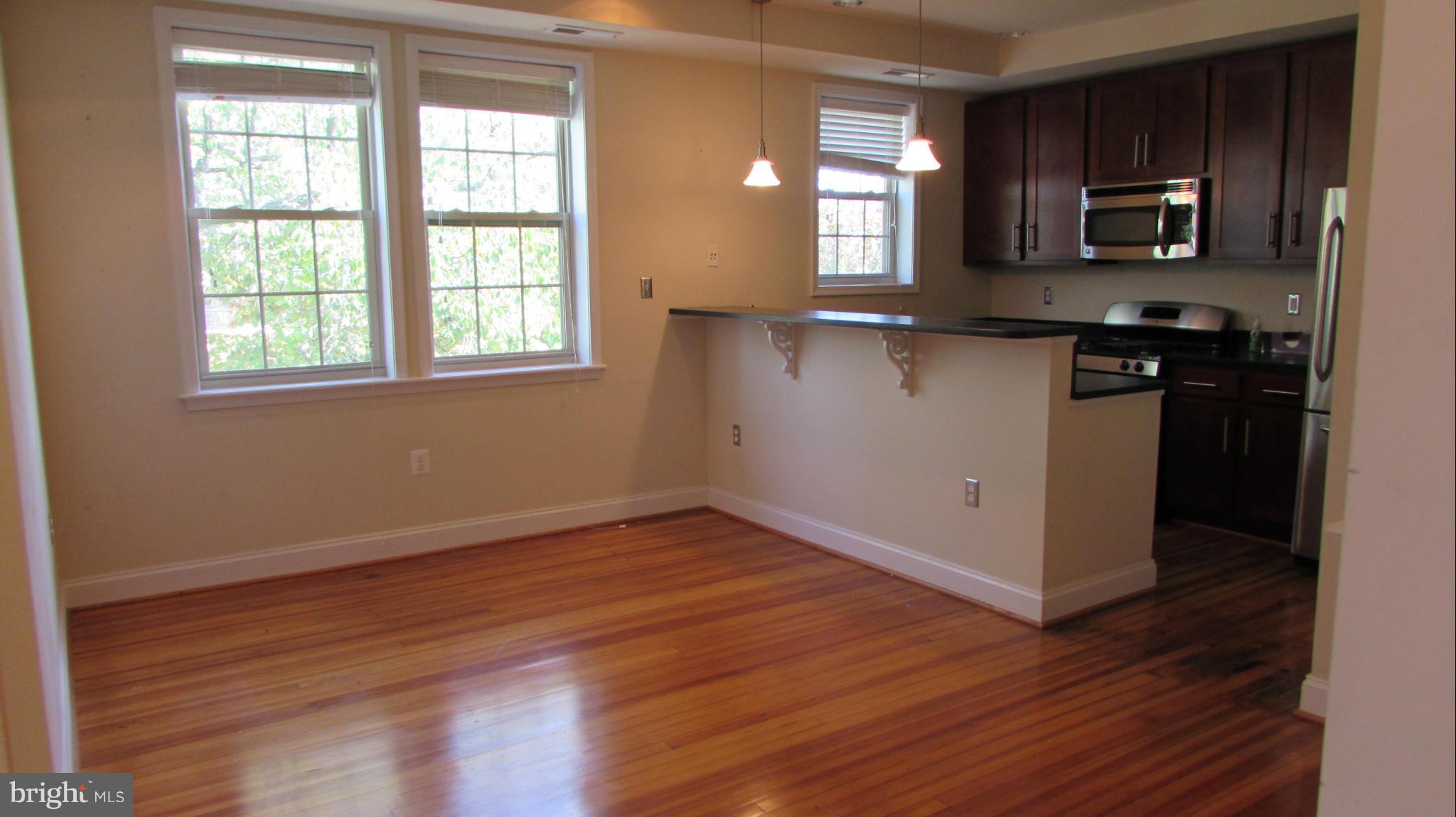 410 15th Street Northeast, Unit 21 Washington, DC 20002 - Photo 2 of 12 Kitchen