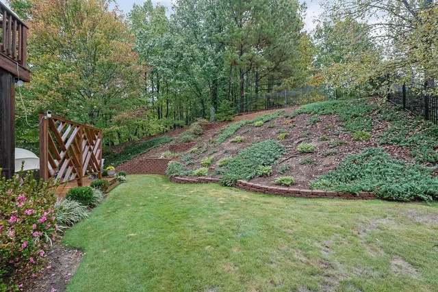 $950,000 | 5283 Whitehaven Park Lane Southeast, Smyrna, GA 30126