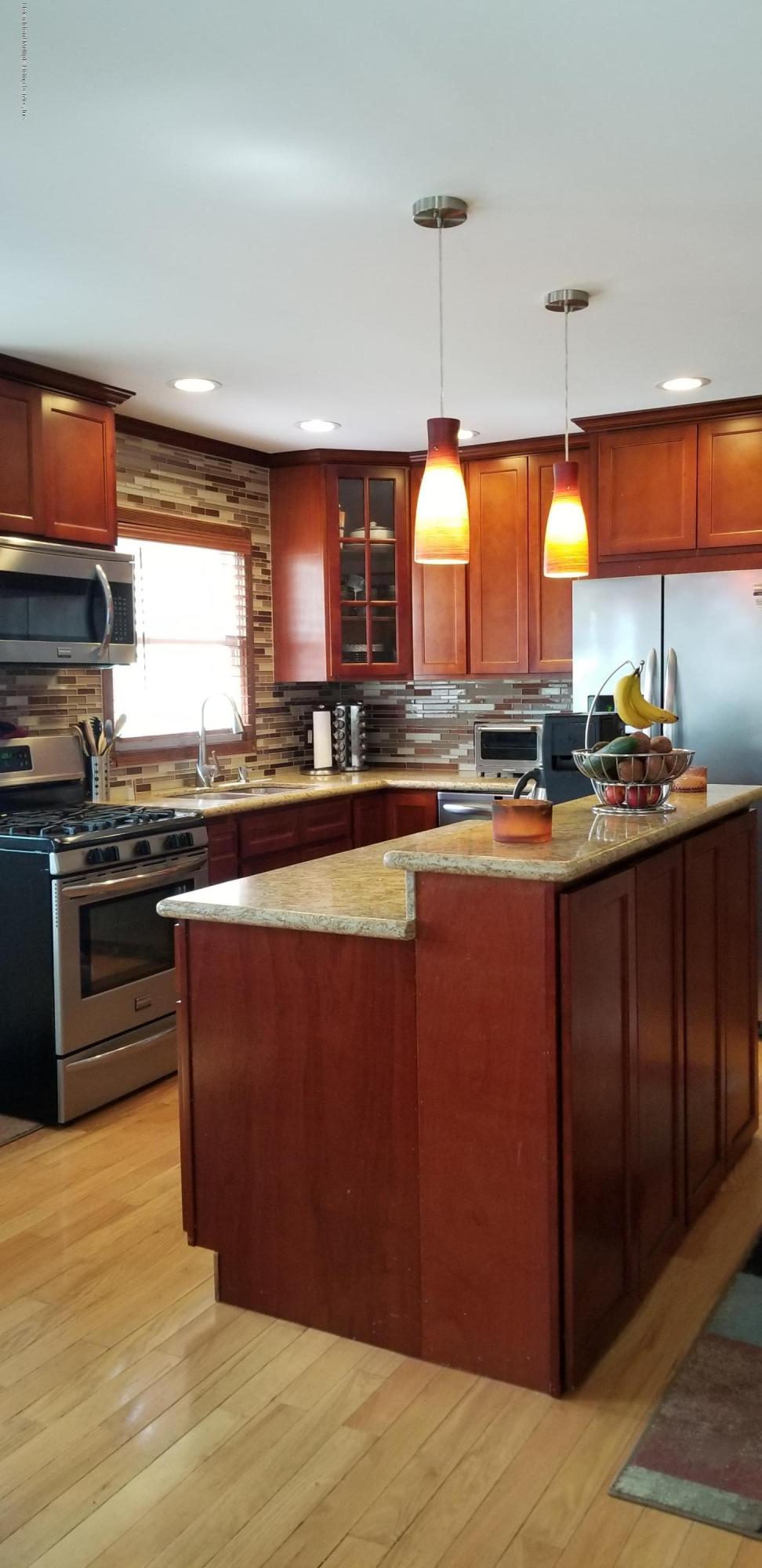 226 Beach Road Staten Island, NY 10312 - Photo 7 of 14 20180705_105155