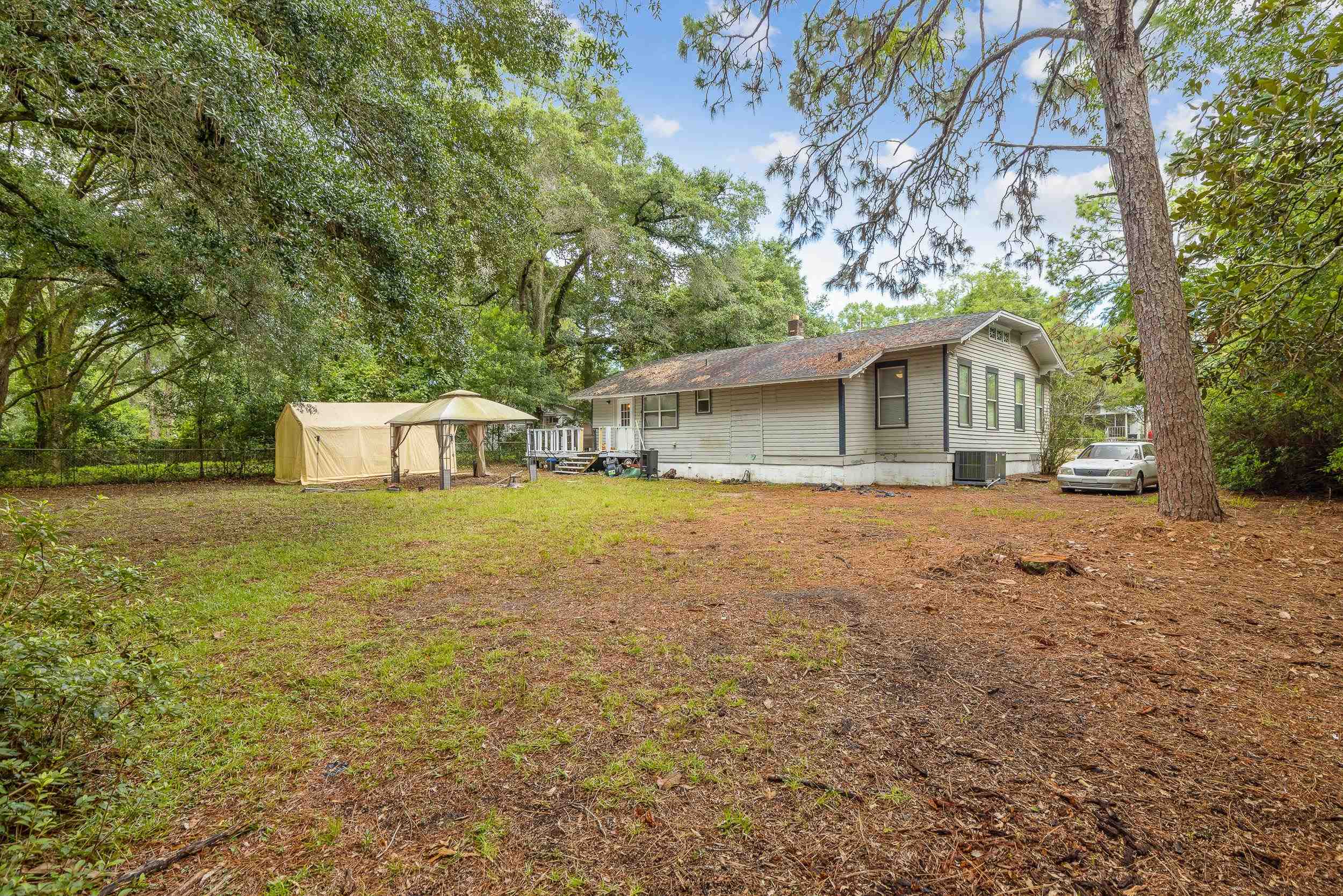 206 Ridge Road Tallahassee, FL 32305 - Photo 1 of 36