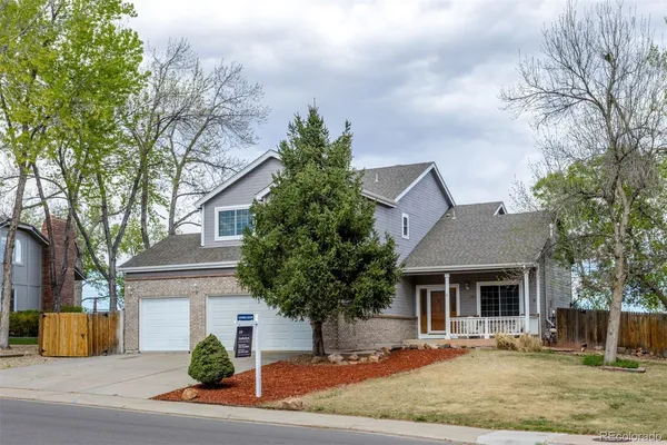 $689,000 | 8026 South Yukon Way, Littleton, CO 80128
