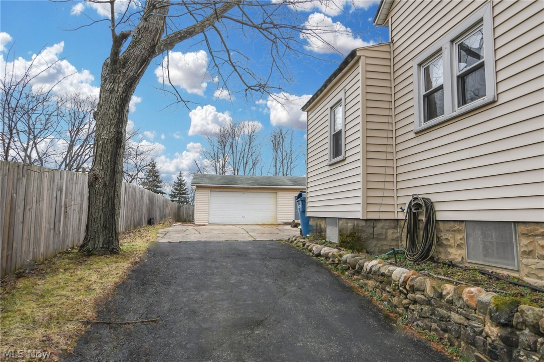 8750 West Pleasant Valley Road Cleveland, OH 44130 - Photo 5 of 25 Gallery Image 5