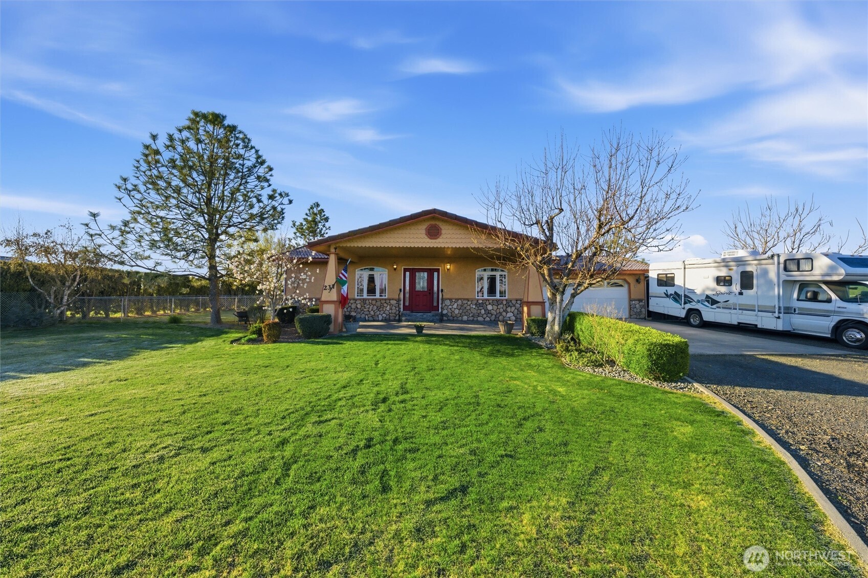 237 Reeds Road Touchet, WA 99360 - Photo 3 of 30