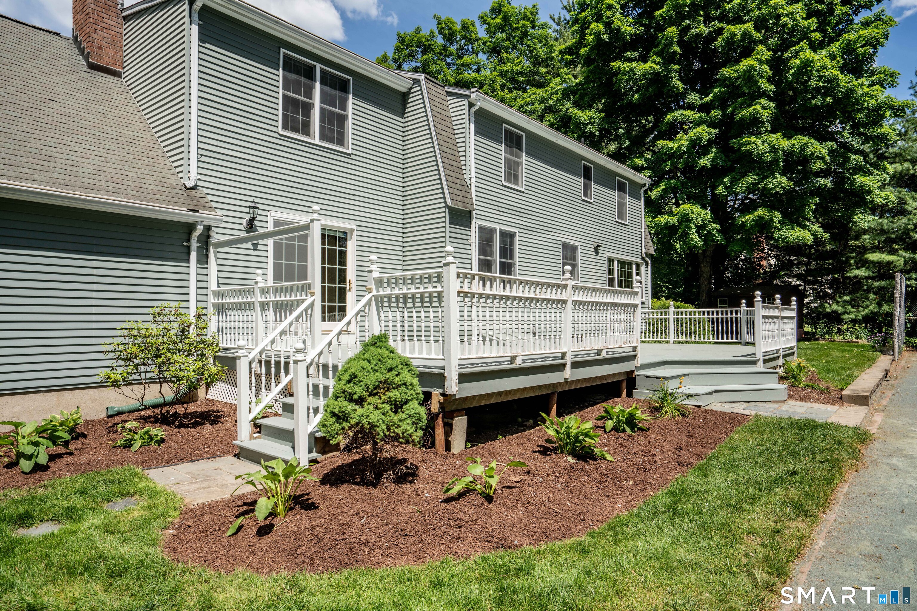 290 Old Farms Road Simsbury, CT 06070 - Photo 33 of 40