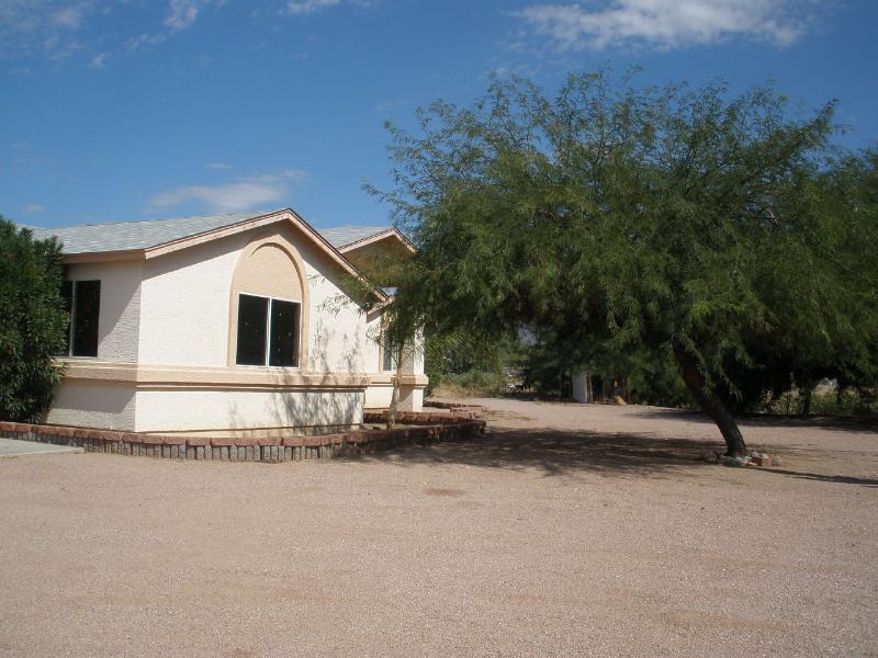 1357 South Idaho Road Apache Junction, AZ 85119 - Photo 1 of 5 Front of property