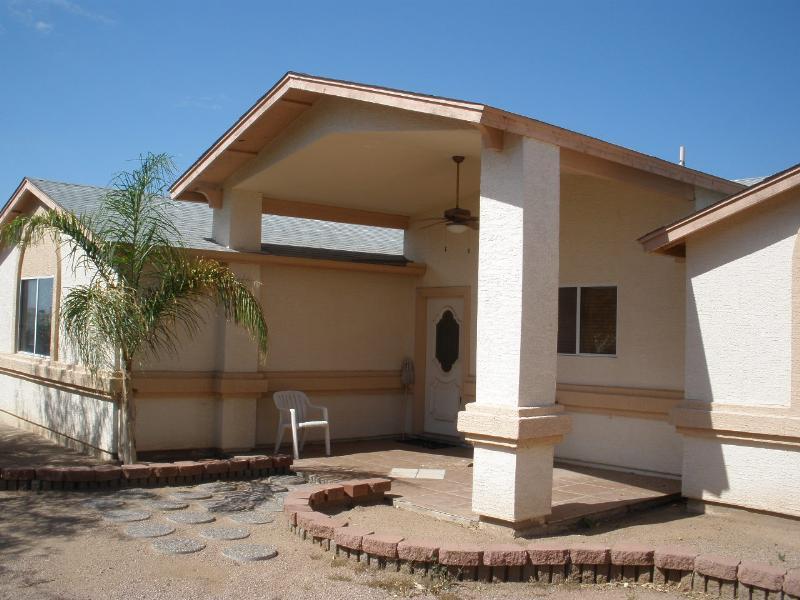 1357 South Idaho Road Apache Junction, AZ 85119 - Photo 3 of 5 Nice patio