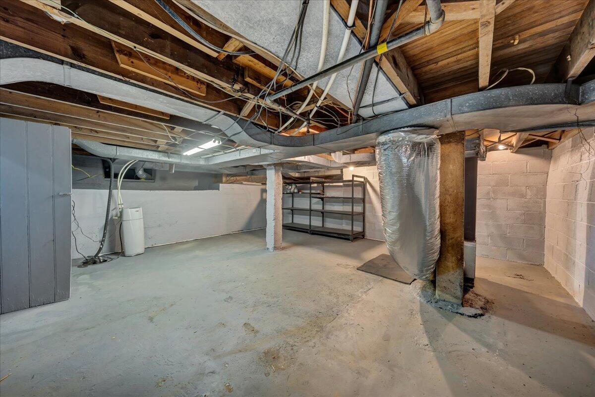 4418 Cove Road Roanoke, VA 24017 - Photo 38 of 56 28-MIB01619