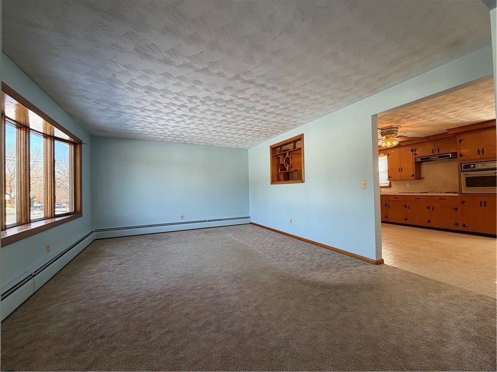 175 Gervais Street Coventry, RI 02816 - Photo 10 of 25 Living Room - Side 1