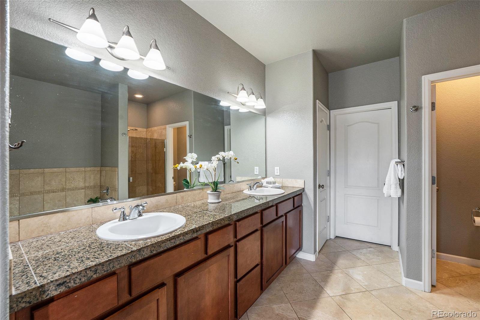 3227 Otis Street Wheat Ridge, CO 80033 - Photo 10 of 37 Gallery Image 10