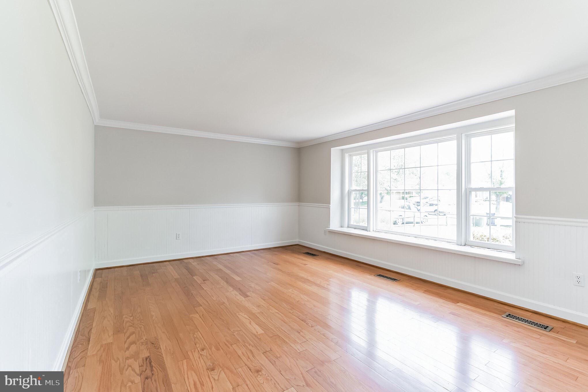 5606 Daniel Circle Waldorf, MD 20601 - Photo 2 of 30