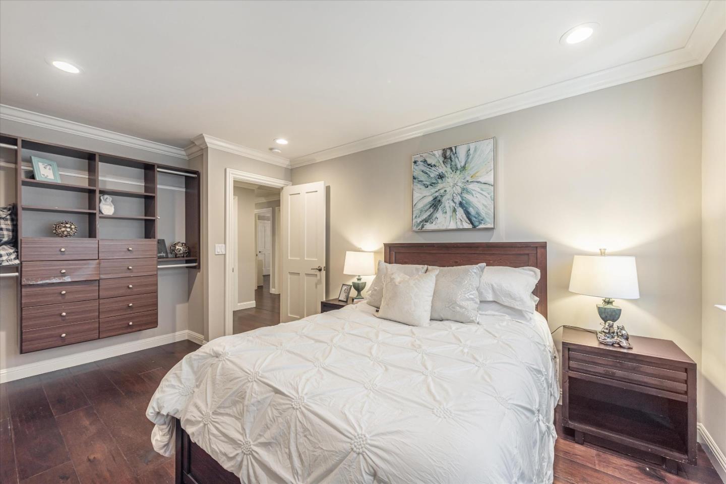 20812 Prospect Road Saratoga, CA 95070 - Photo 38 of 56 Gallery Image 38