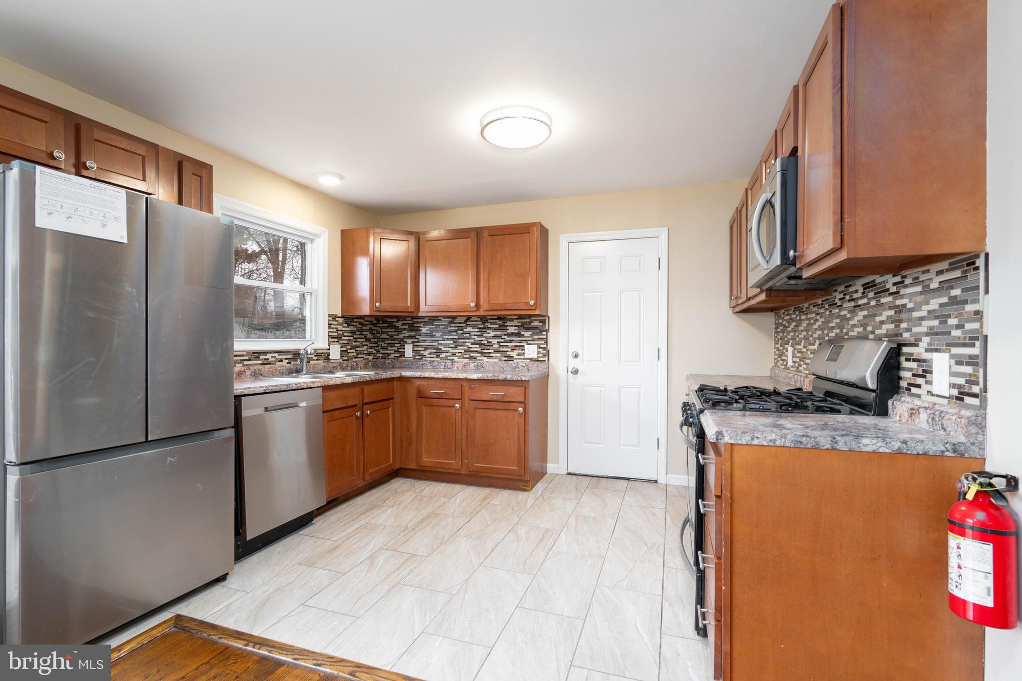 1107 Sharp Road Vineland, NJ 08360 - Photo 7 of 26