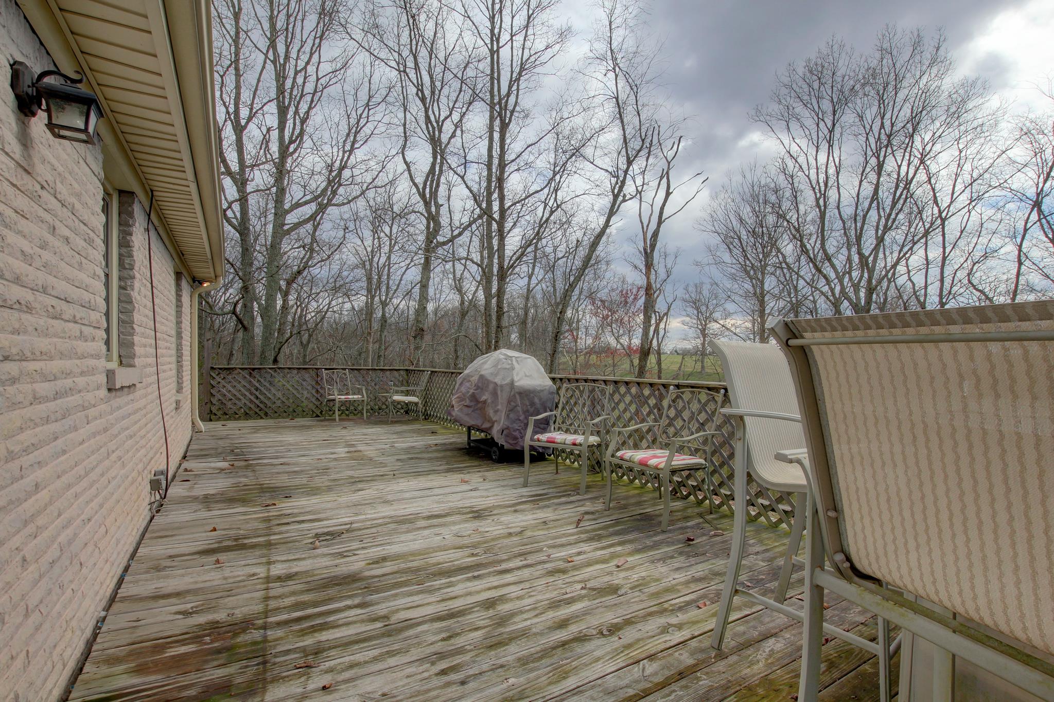 35 Locust Road Erin, TN 37061 - Photo 15 of 20 a backyard of a house