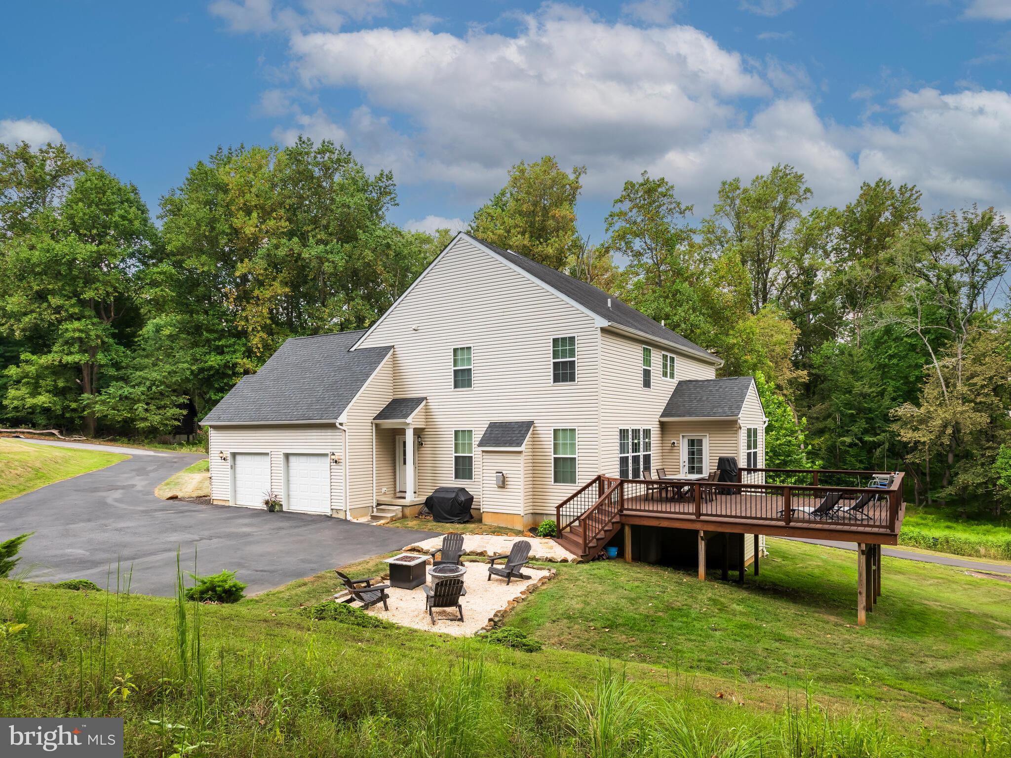 1718 Bethel Road Garnet Valley, PA 19060 - Photo 7 of 58