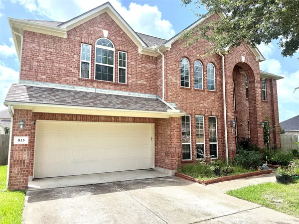 $385,000 | 815 Arlington Pointe Drive, League City, TX 77573