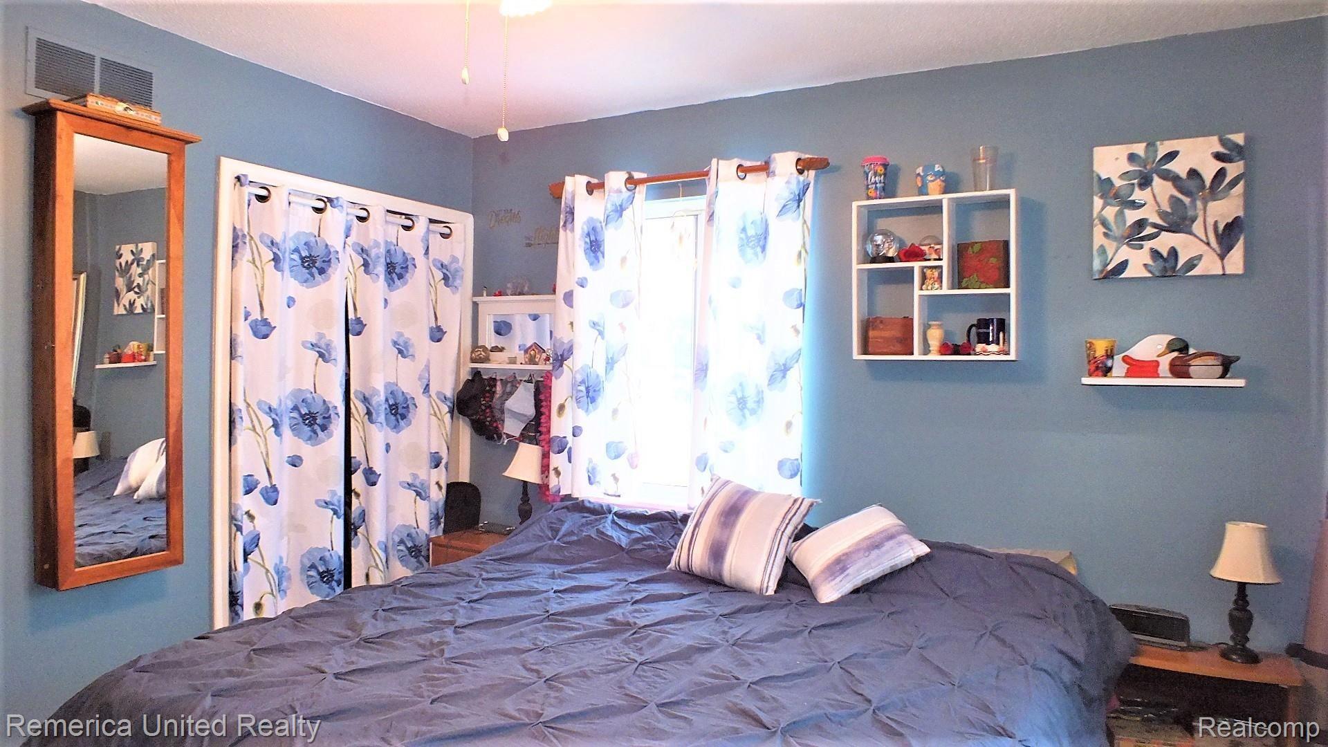 3369 Susan Drive Howell, MI 48855 - Photo 14 of 24 DSCF4036 (2).JPG
