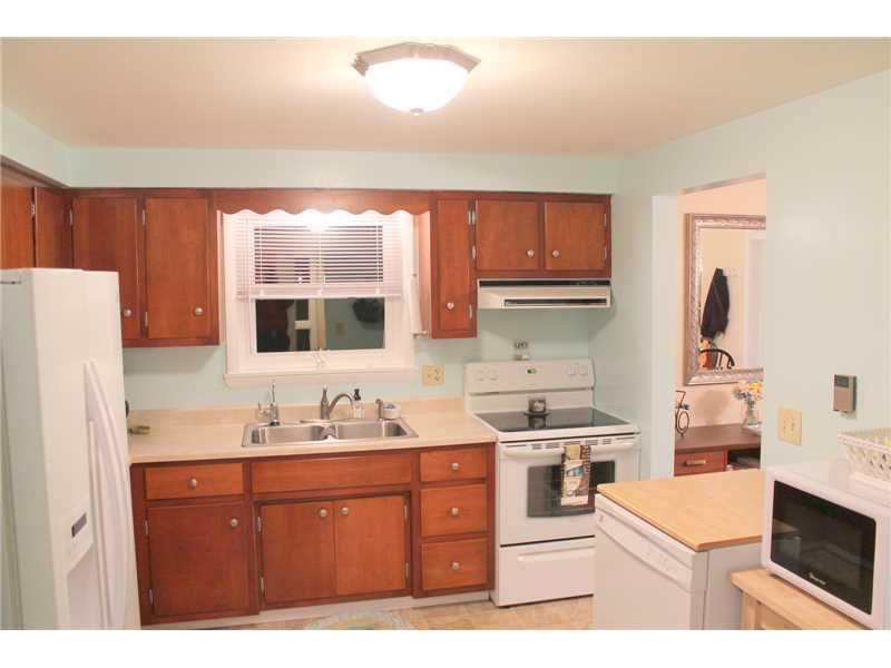 561 North Pike Road Sarver, PA 16055 - Photo 17 of 20 Kitchen.