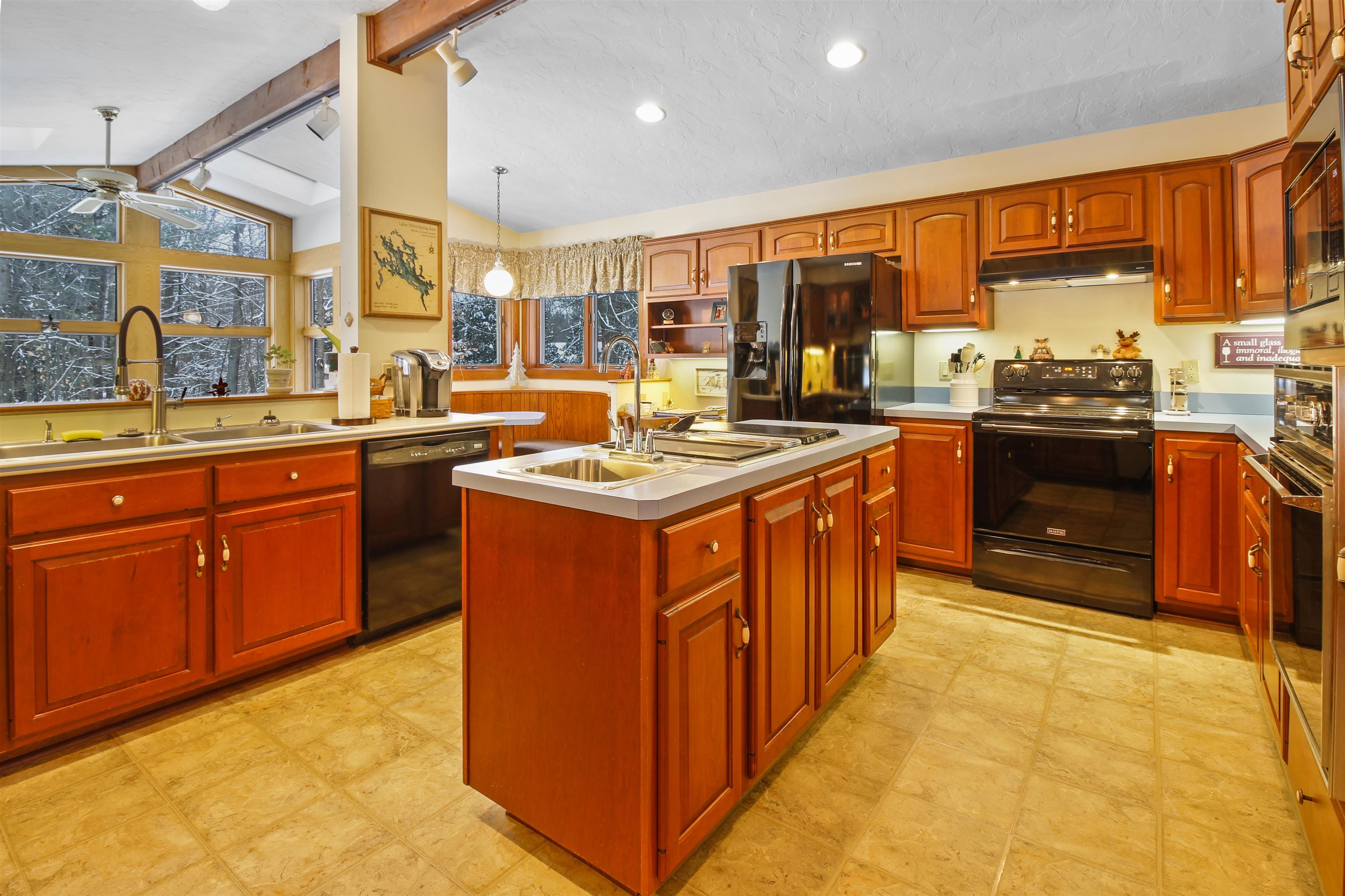 9 Sleeper Hill Road Gilford, NH 03249 - Photo 6 of 38 Gallery Image 6