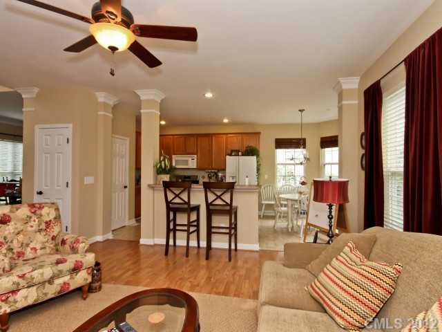 745 Knightswood Road Fort Mill, SC 29708 - Photo 4 of 16 Gallery Image 4