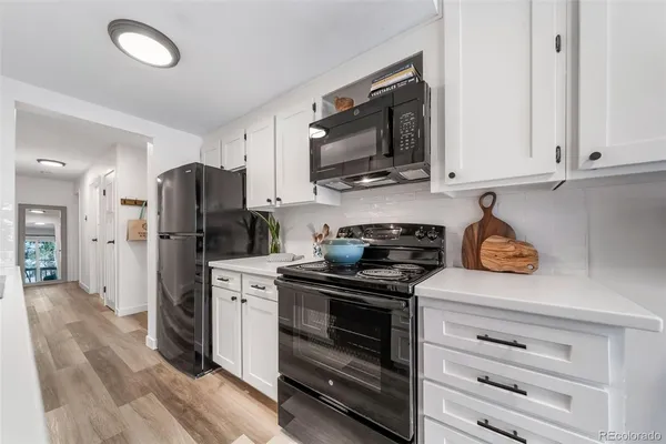 $245,000 | 17391 East Mansfield Avenue, Unit 812L, Aurora, CO 80013