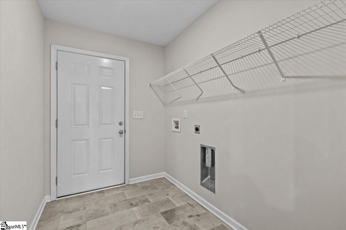 892 Hampton Road Lyman, SC 29365 - Photo 9 of 24