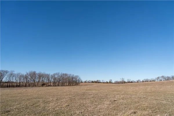 $185,000 | 2255 B Riley Road, Ottawa, KS 66067