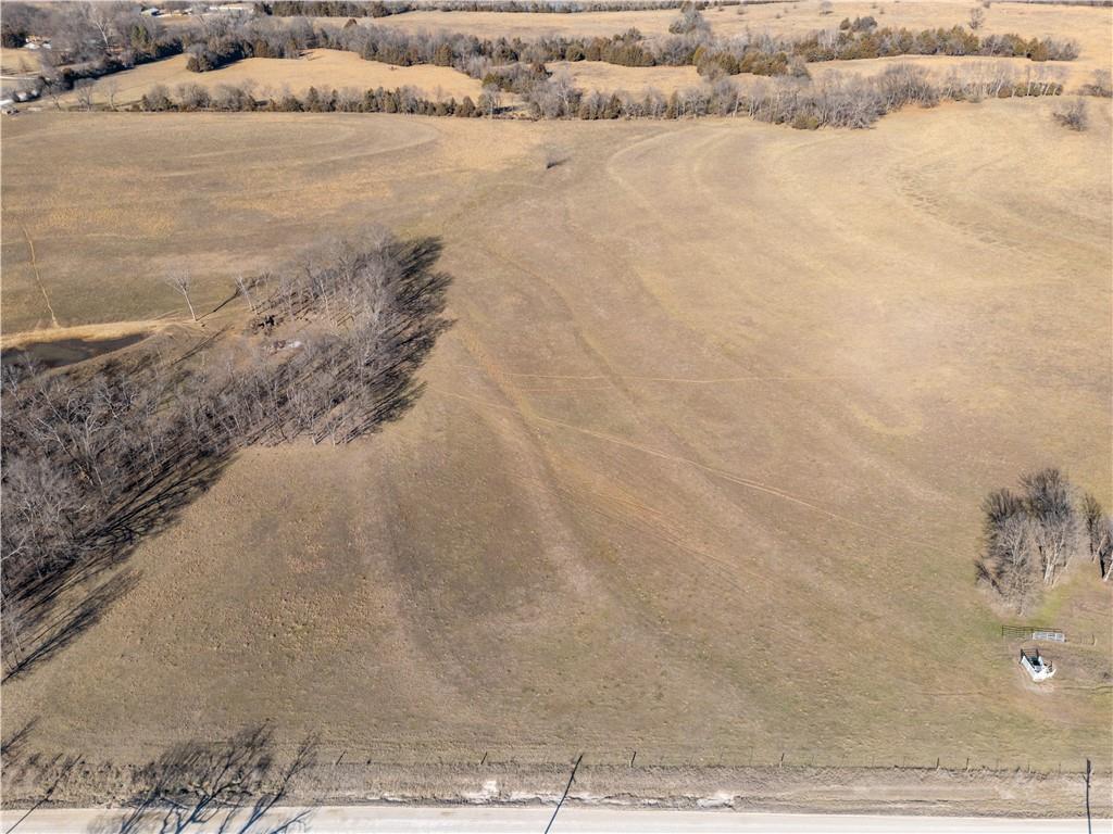 2255 B Riley Road Ottawa, KS 66067 - Photo 2 of 50