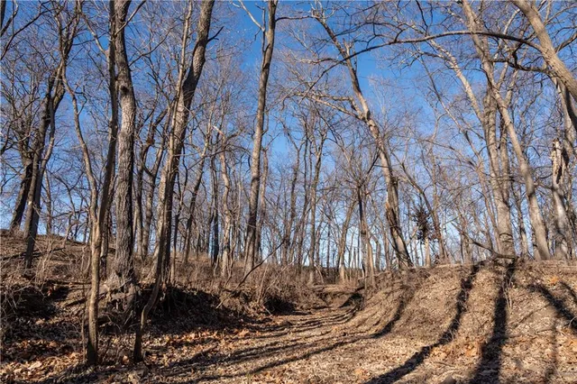 $185,000 | 2255 B Riley Road, Ottawa, KS 66067