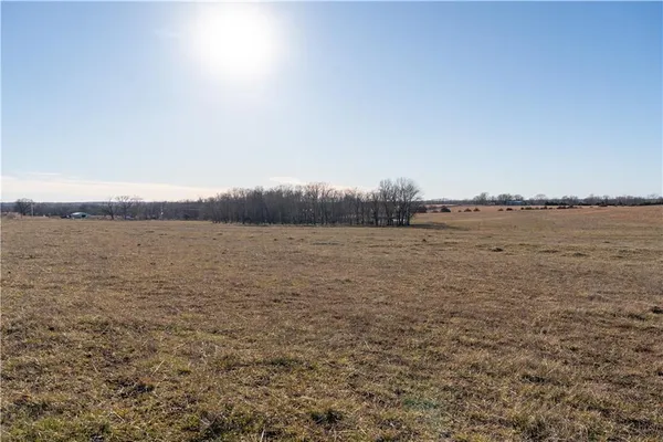 $185,000 | 2255 B Riley Road, Ottawa, KS 66067