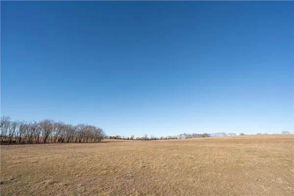 $185,000 | 2255 B Riley Road, Ottawa, KS 66067