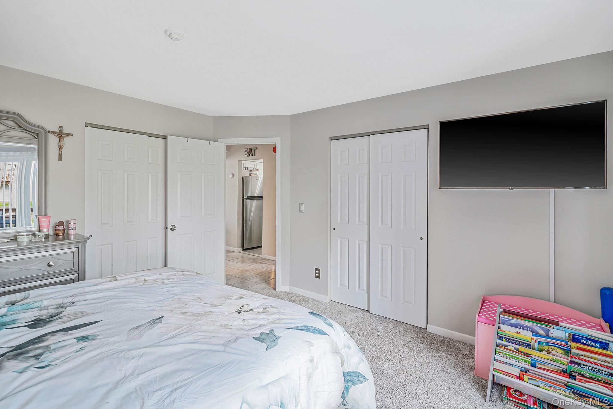 201 Lake Pointe Circle, Unit 201 Middle Island, NY 11953 - Photo 15 of 19