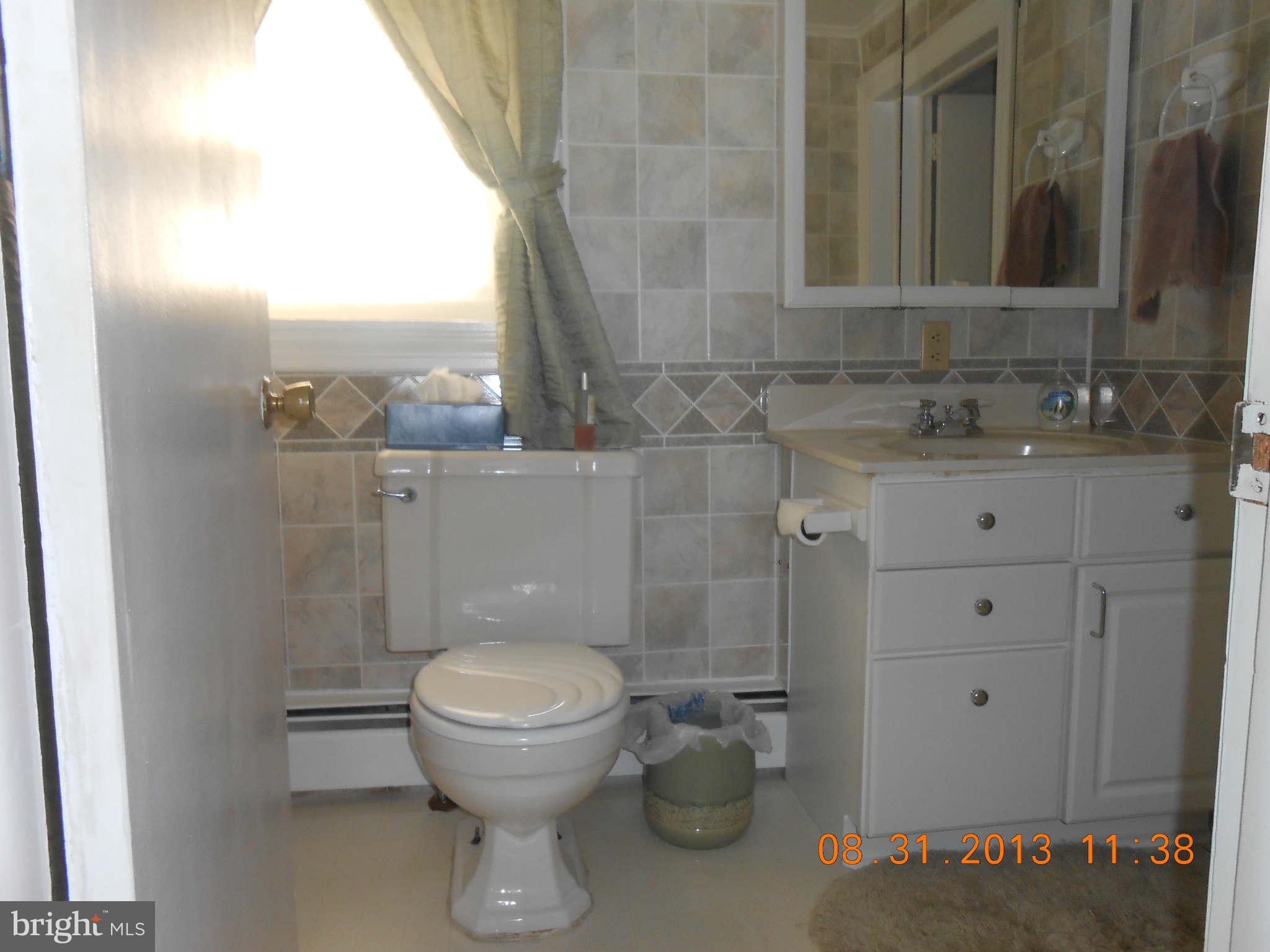 12903 Hog Ridgely, MD 21660 - Photo 12 of 21 Bath