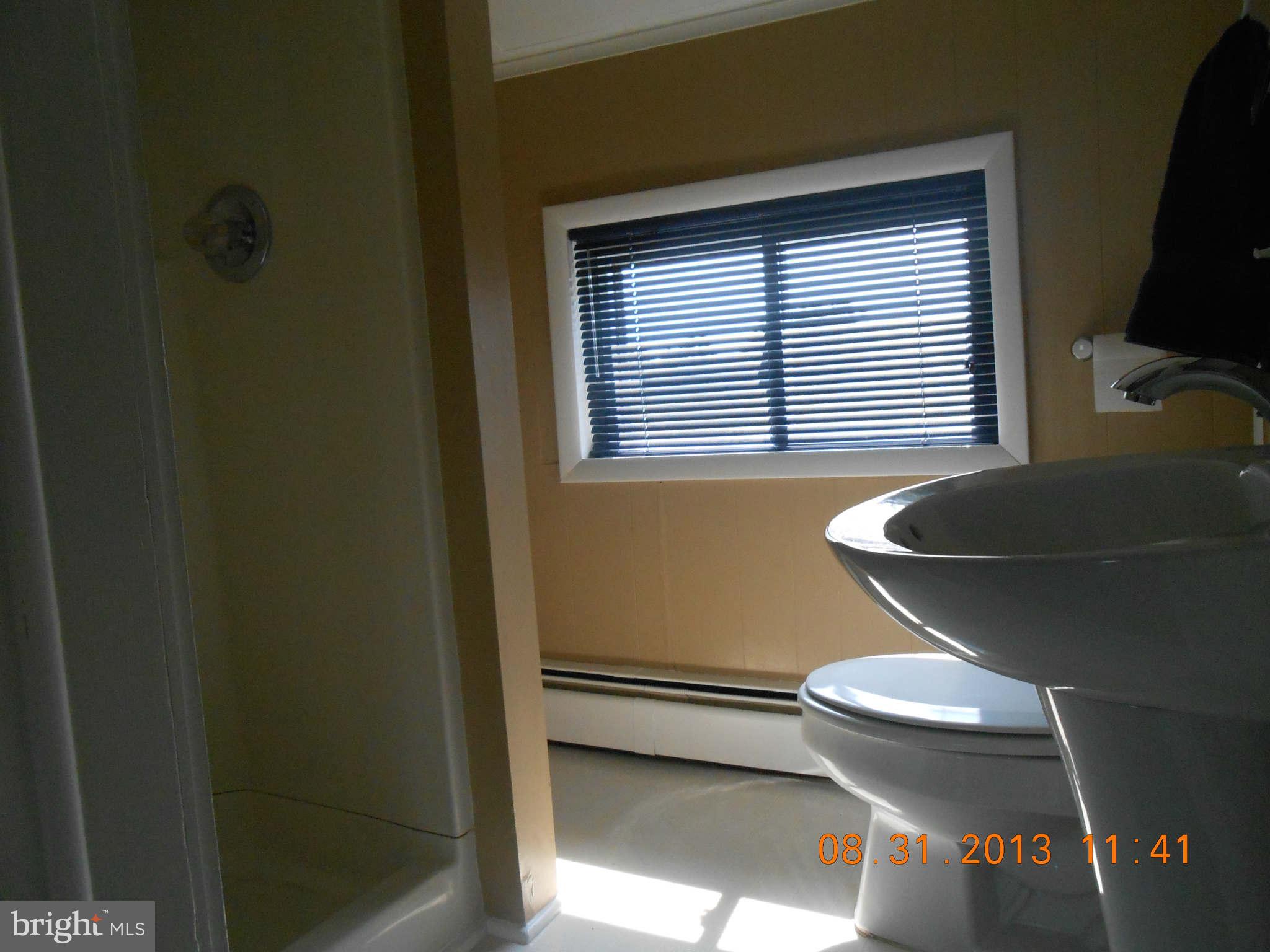 12903 Hog Ridgely, MD 21660 - Photo 21 of 21 Bath (Master)