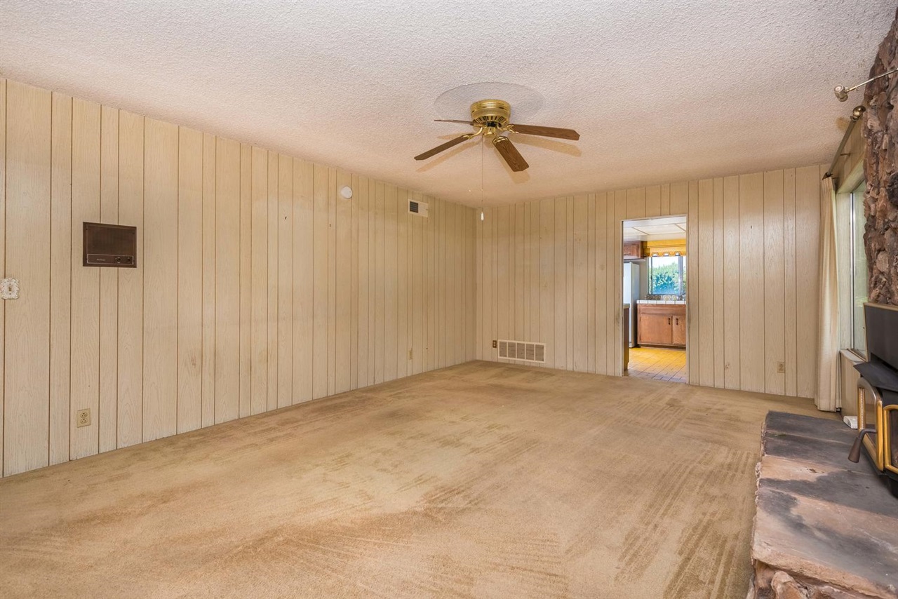 2388 Windmill View Road El Cajon, CA 92020 - Photo 8 of 25