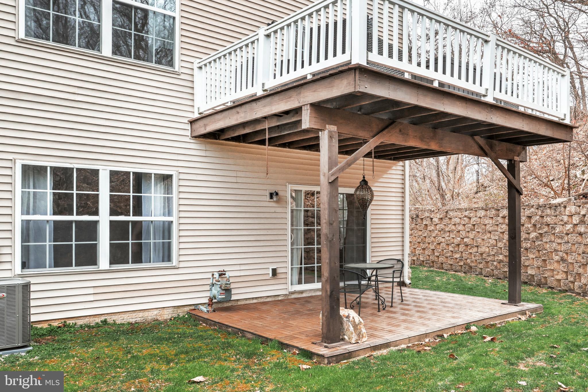 471 Marion Road, Unit 471 York, PA 17406 - Photo 9 of 34 Patio outside of the Family room /deck off the LR