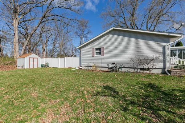 $249,900 | 3215 53rd Street, Moline, IL 61265