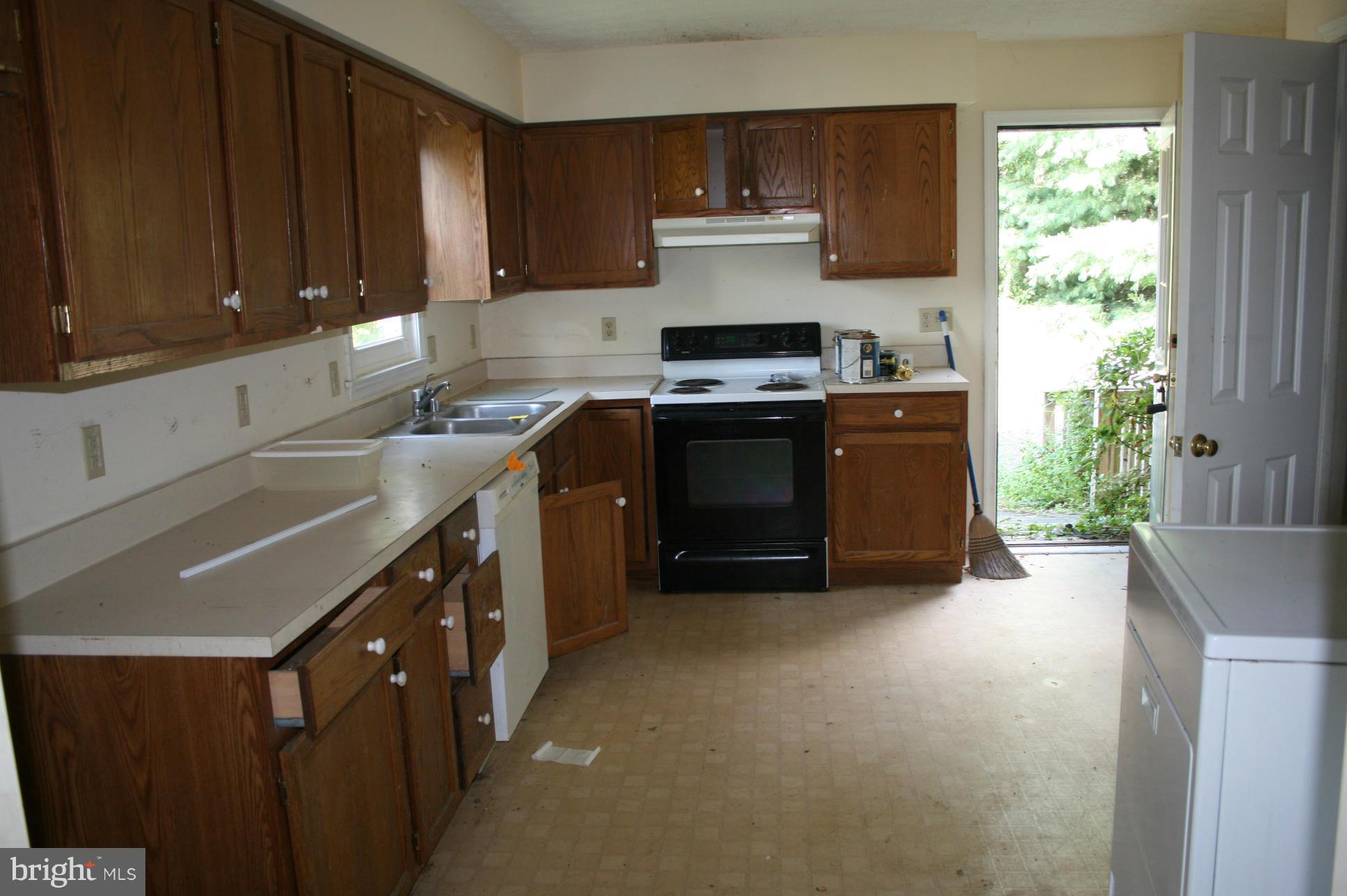 4960 Carea Road White Hall, MD 21161 - Photo 6 of 12 Kitchen