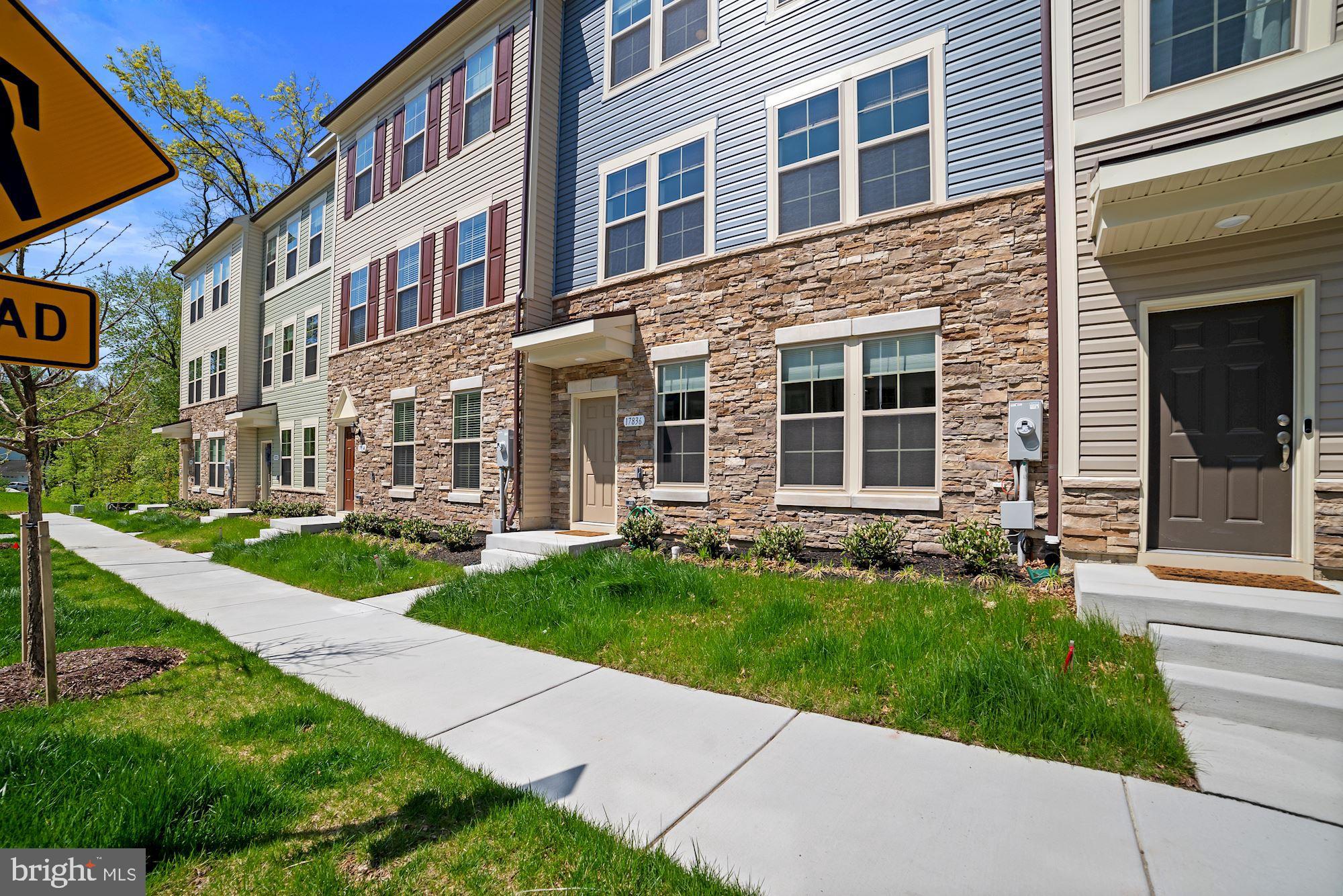 17836 Porter Road Ashton, MD 20861 - Photo 2 of 40