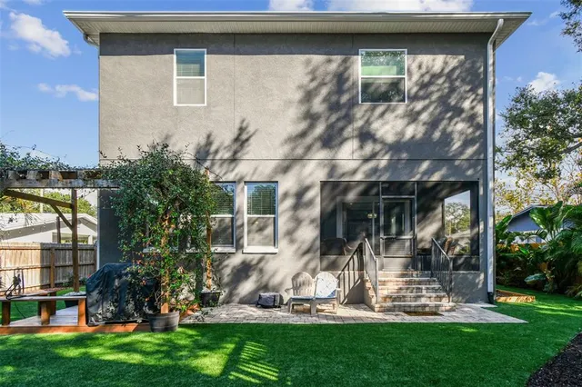 $975,000 | 2808 West Pearl Avenue, Tampa, FL 33611