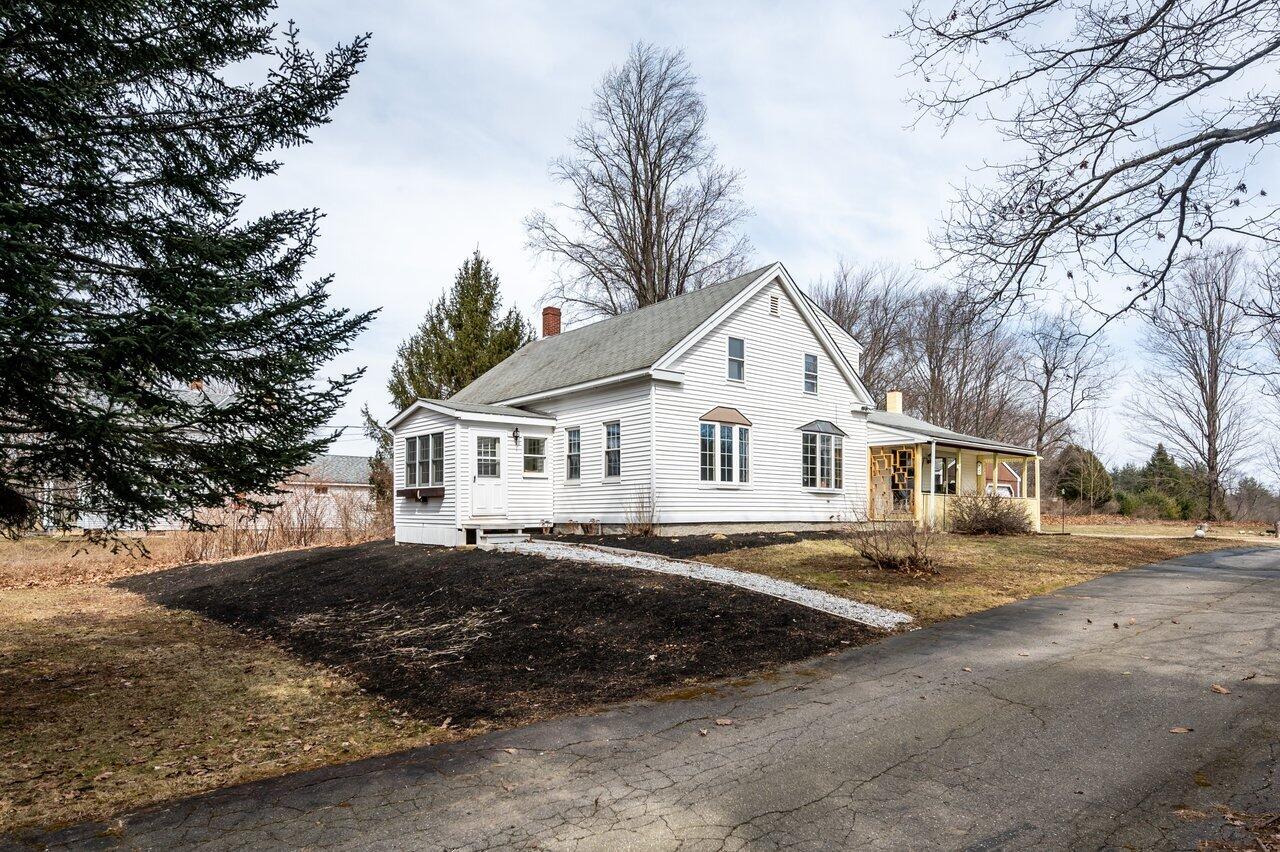 233 Randall Road North Berwick, ME 03906 - Photo 2 of 25 2